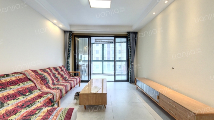 东仓花园二手房实景图