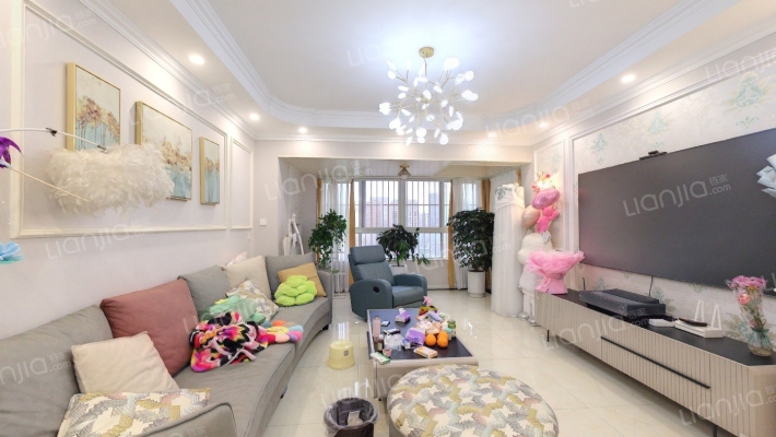 皇冠国际社区三期二手房实景图