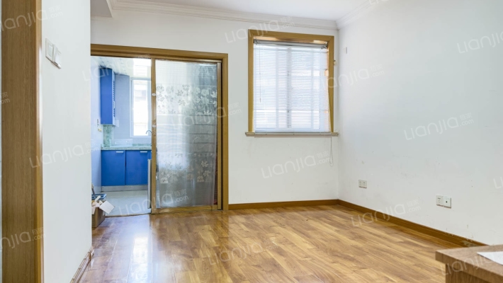 馨兰小区二手房实景图