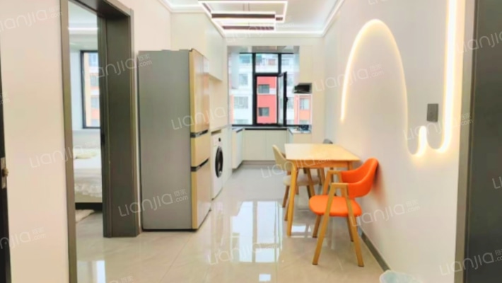 长春路142号监狱楼二手房实景图