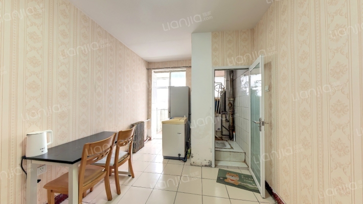 新石中路省四建二手房实景图