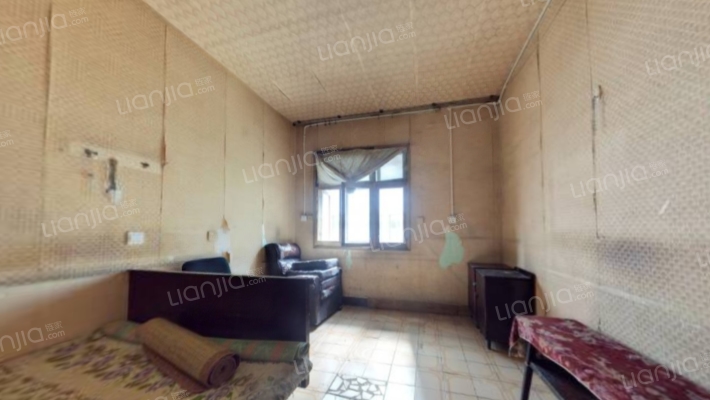 东二道街64号二手房实景图