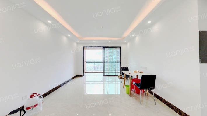 海伦春天二手房实景图