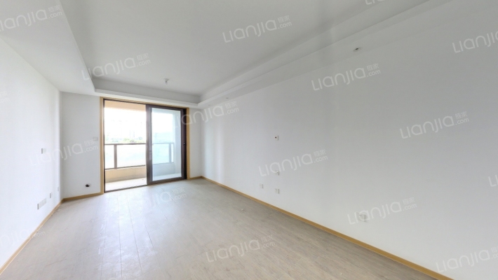 莱蒙湖畔二手房实景图