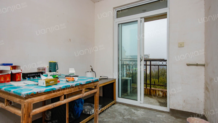 金珠花苑二手房实景图