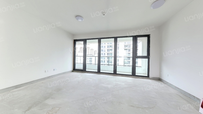 银丰国泰江悦二手房实景图