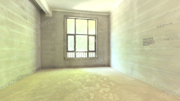 新长江香榭北郦湖二手房实景图