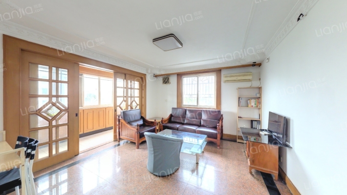 红旗花苑二手房实景图