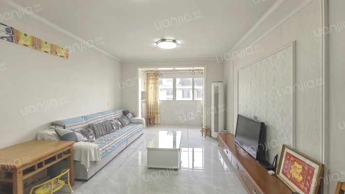 湖滨佳园二手房实景图