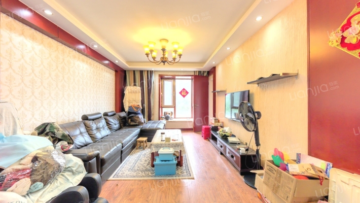 东郊小镇第八街区二手房实景图