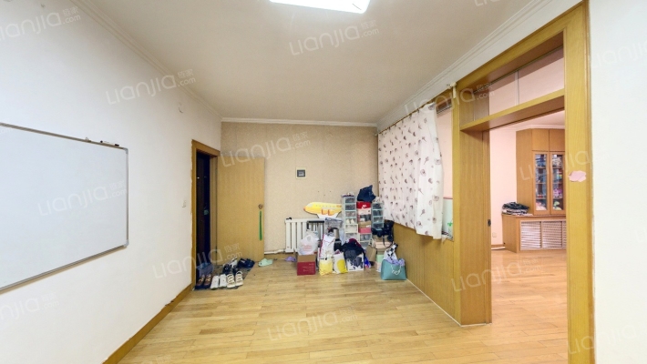 边墙路35二手房实景图