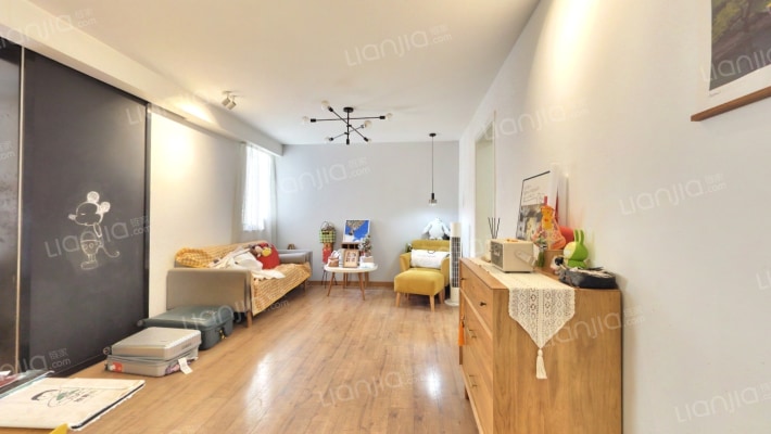 广顺小区二手房实景图