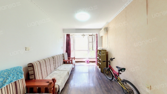 依云北郡F区二手房实景图