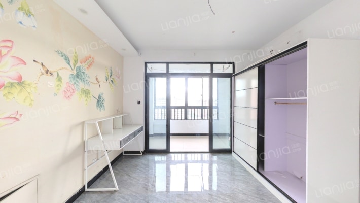 申城佳苑一期B块二手房实景图