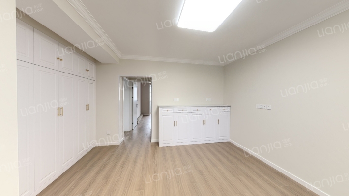 八方花苑二手房实景图