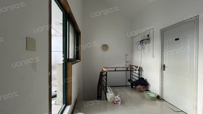 利恒嘉苑二手房实景图