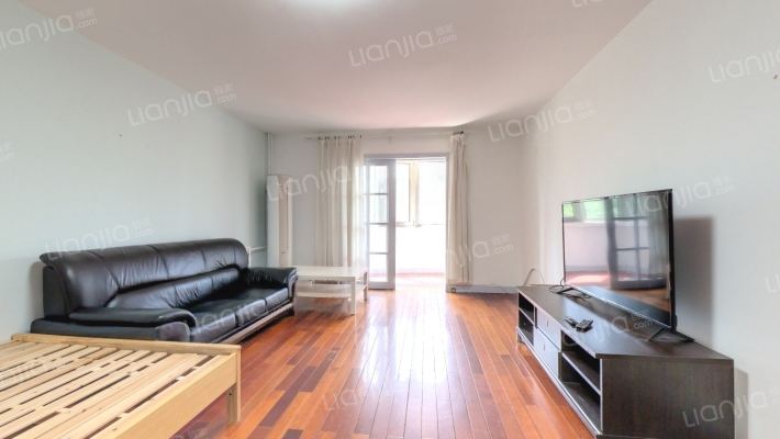 金茂公寓二手房实景图