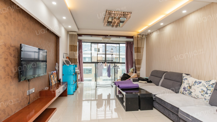 东方嘉园二手房实景图