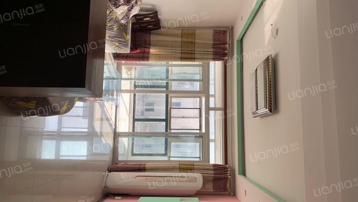 鑫龙花苑二手房实景图