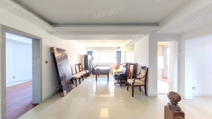 巴黎之春二手房实景图