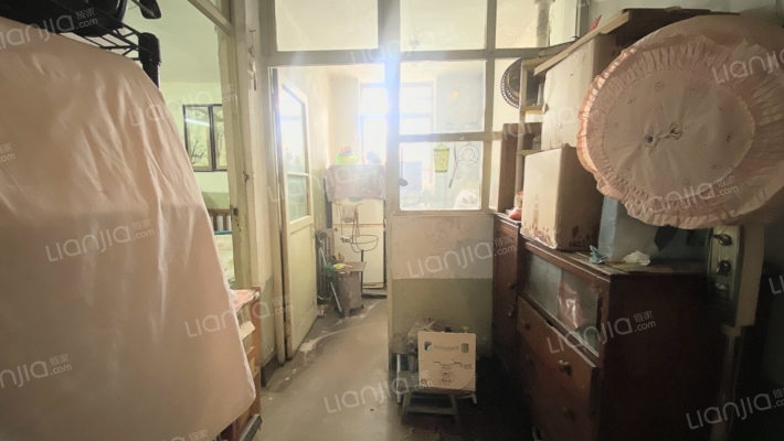 德厚里二手房实景图