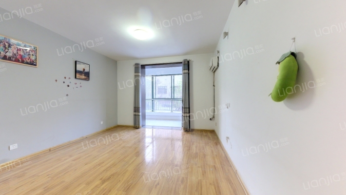 建大洋房二手房实景图