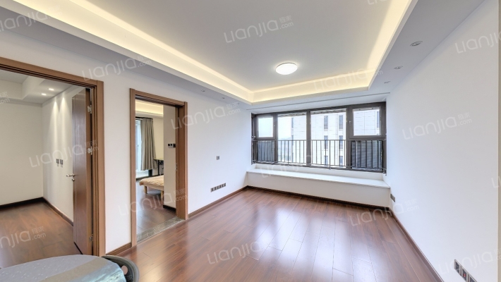 誉峰苑二手房实景图