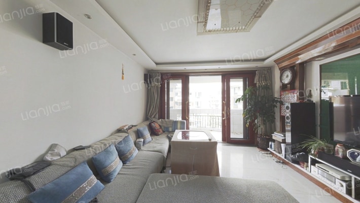 天然居二手房实景图