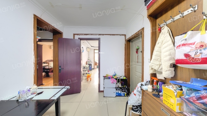 周庄嘉园东里C区二手房实景图