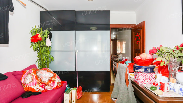 东泉苑小区二手房实景图