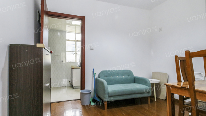 长中小区二手房实景图