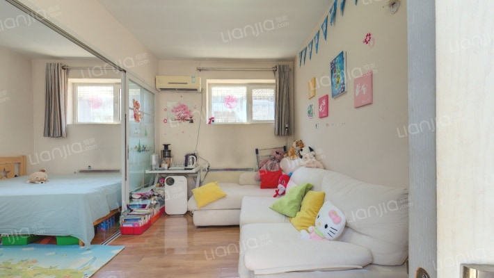 后鼓楼苑胡同二手房实景图