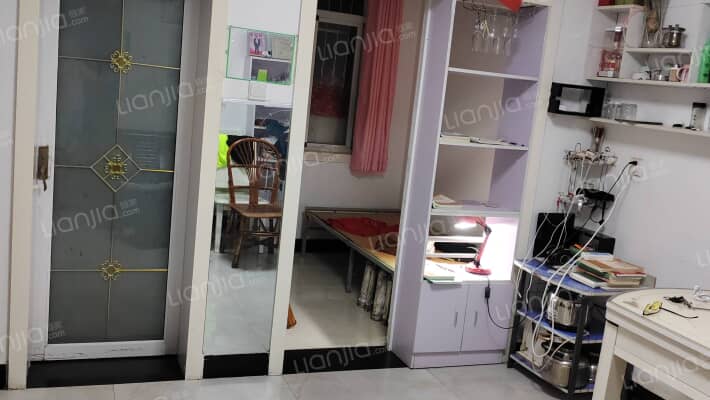 半岛新村二手房实景图