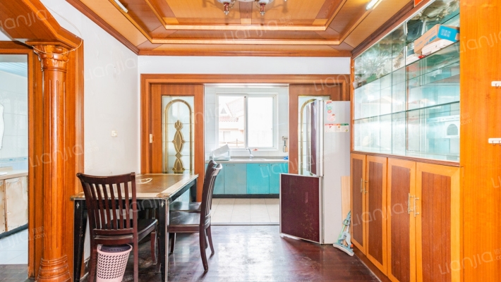 玉兰三村二手房实景图