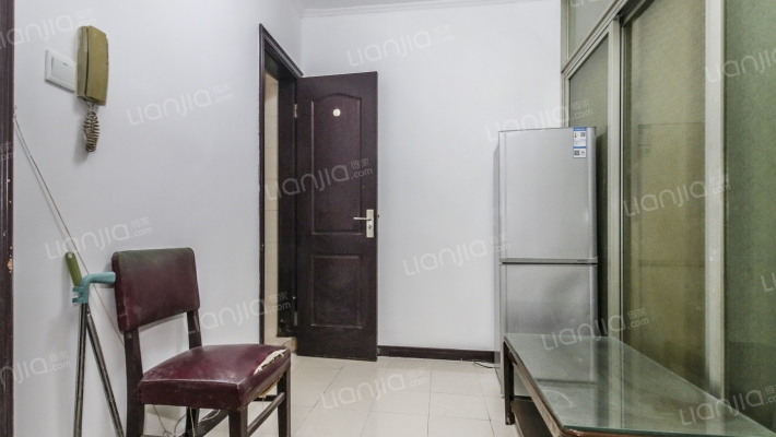 法华镇路500弄二手房实景图