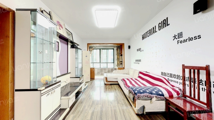 爱达花园紫藤园二手房实景图