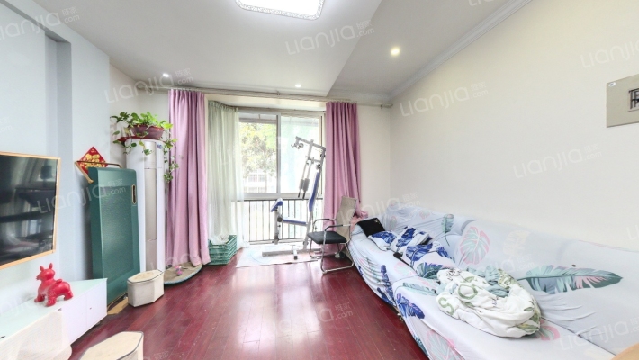 温馨苑二手房实景图