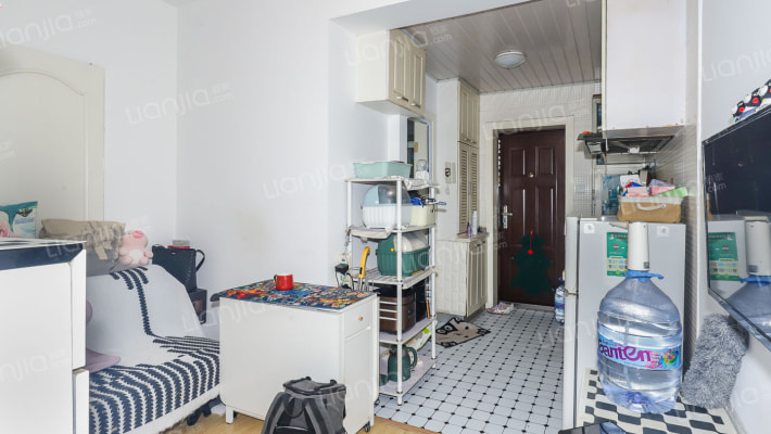 银都二村二手房实景图