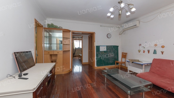 银海苑二手房实景图