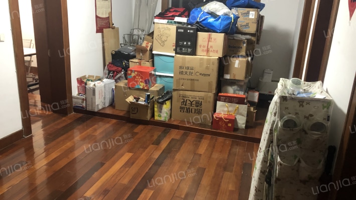 天鹏四区二手房实景图