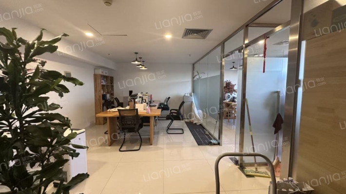 皇达大厦二手房实景图