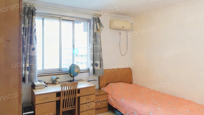 金竹苑B区二手房实景图