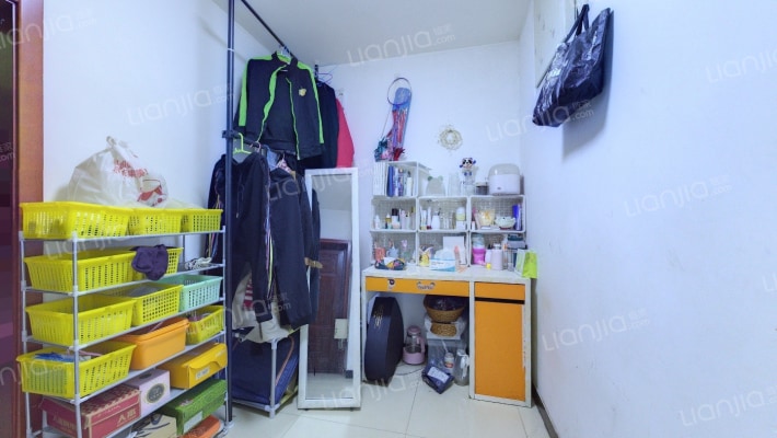 教委计生委大院二手房实景图