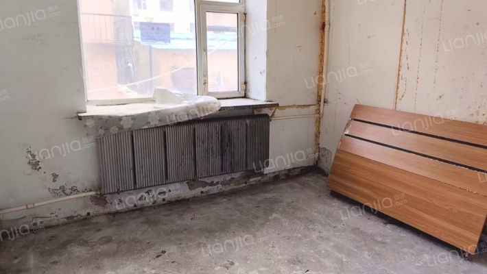 鸡房子小区二手房实景图