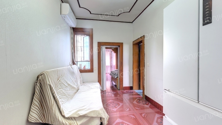 自由村二手房实景图