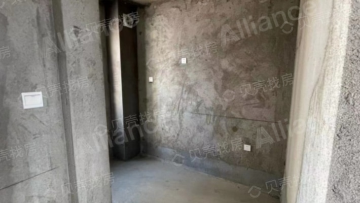 锦绣香江  毛坯大四室  多层电梯洋房  使用面积大-厨房