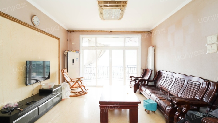 欧典花园二手房实景图