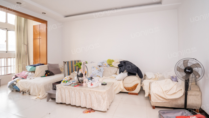 西湖美景二手房实景图