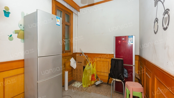 富特四村二手房实景图