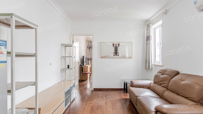 水塘小区二手房实景图